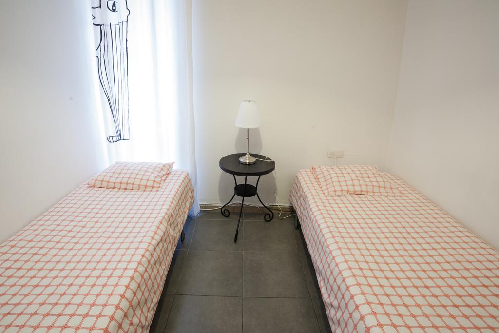 madrid hostel