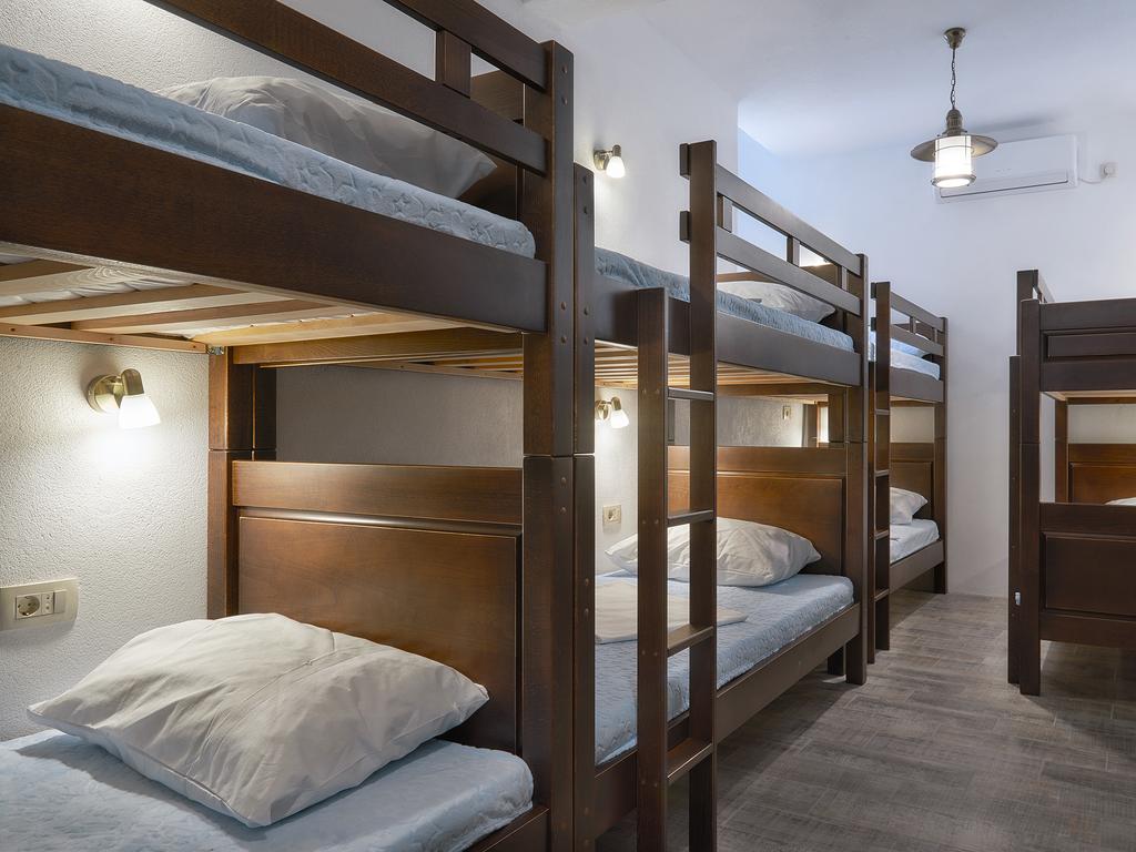 kotor hostel