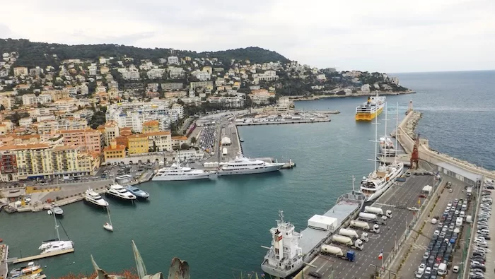 Nice Port