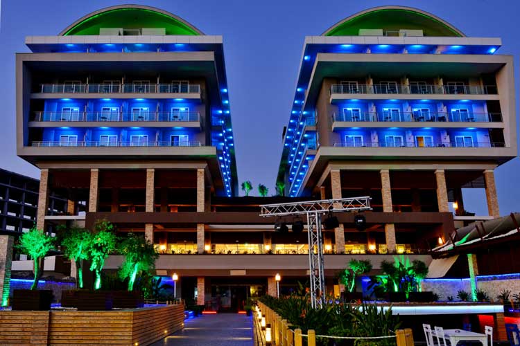 muhafazakar otel tavsiye