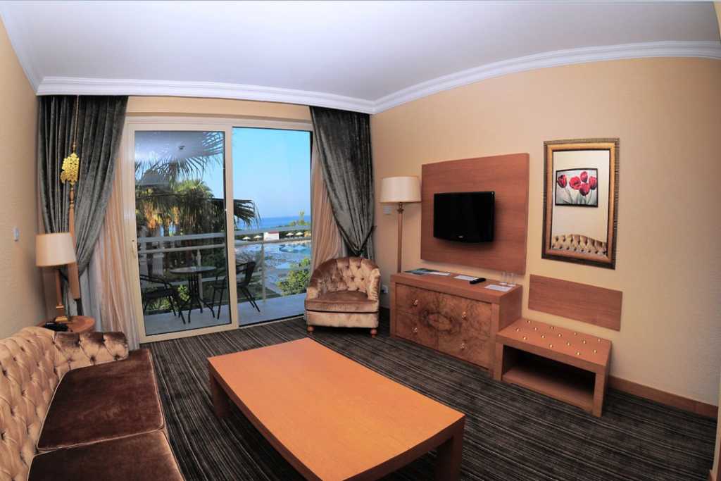 Oscar Resort Hotel