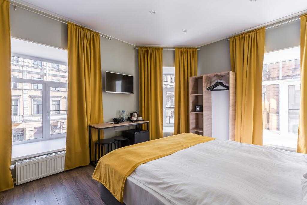 Hotel Demut