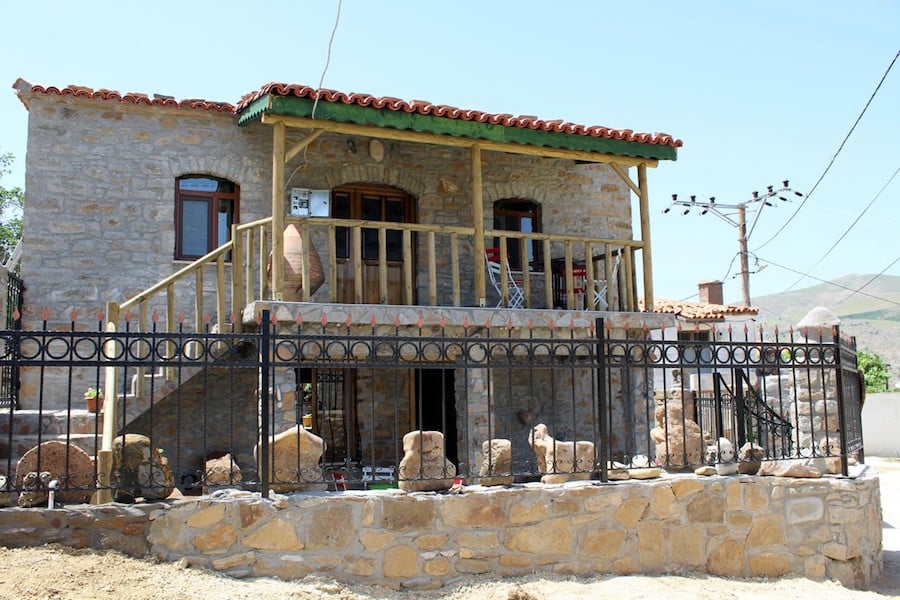 ayışığı çamlık otel gökçeada